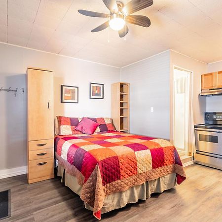 Bayside Cottage Rentals Port Rowan 外观 照片