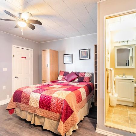 Bayside Cottage Rentals Port Rowan 外观 照片