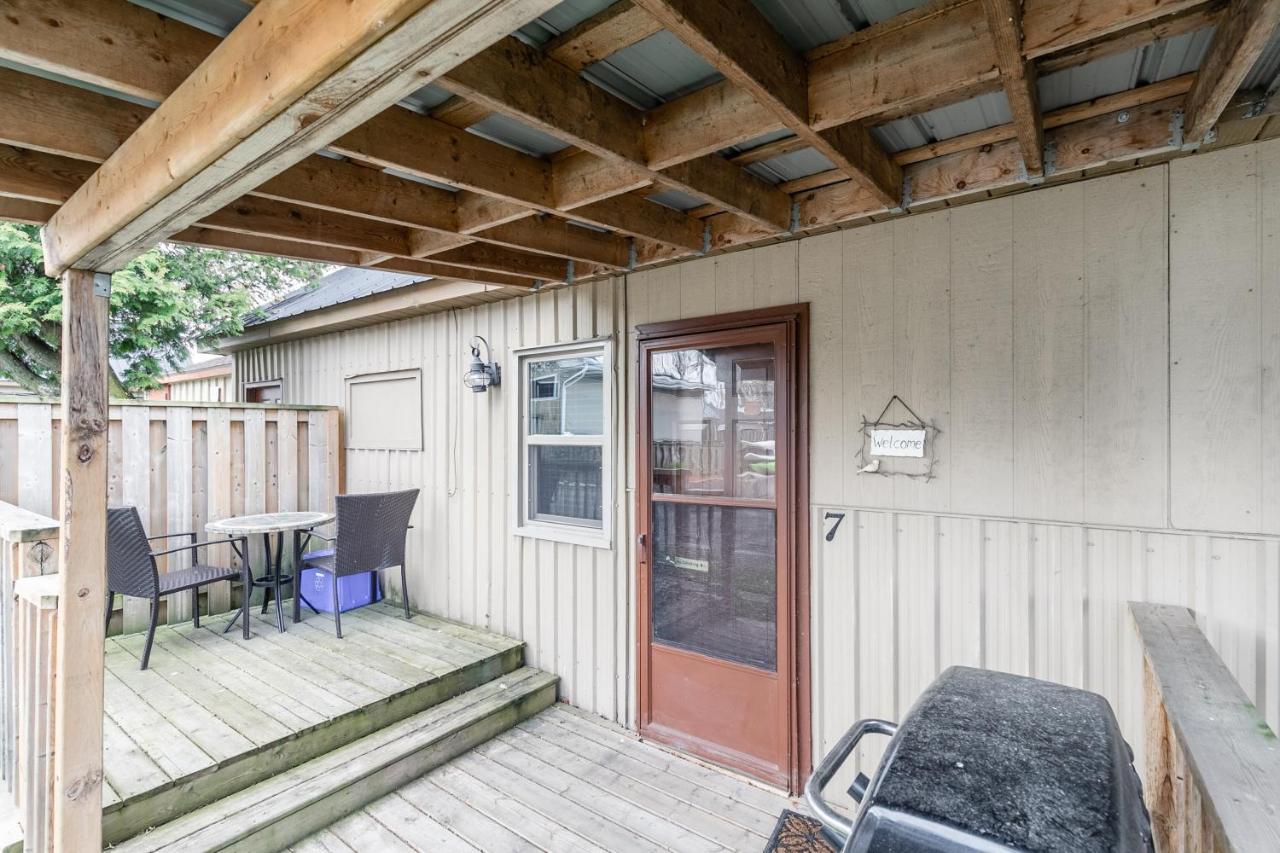 Bayside Cottage Rentals Port Rowan 外观 照片