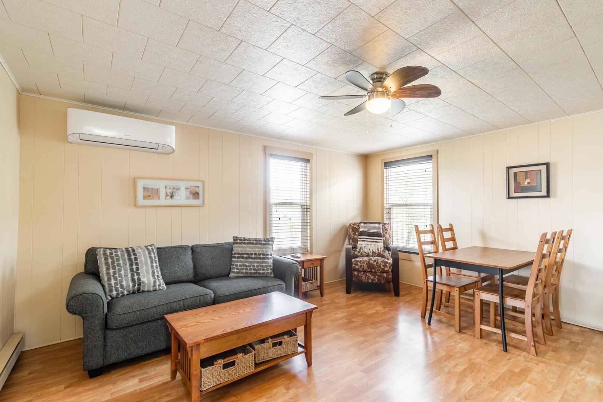 Bayside Cottage Rentals Port Rowan 外观 照片
