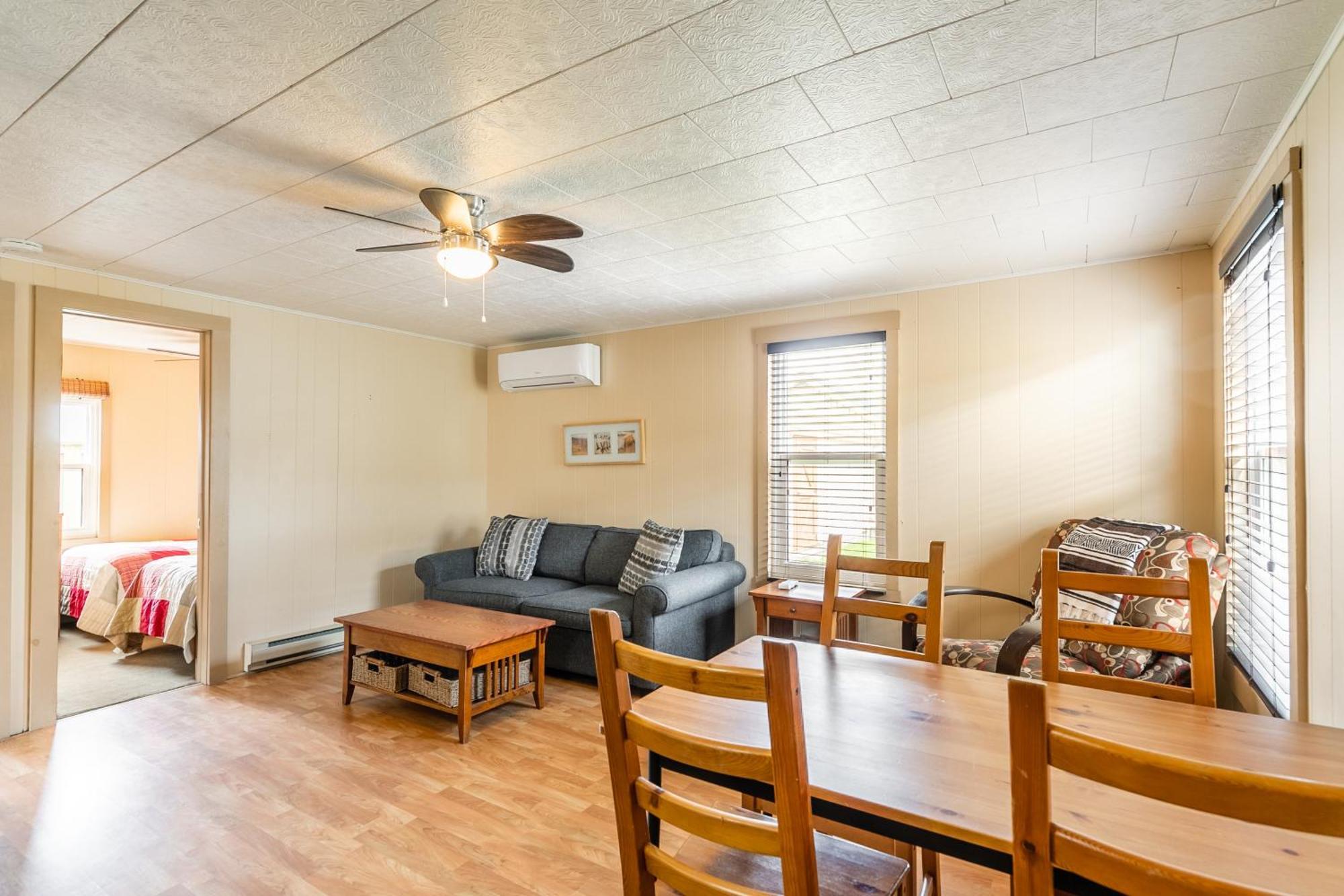 Bayside Cottage Rentals Port Rowan 外观 照片